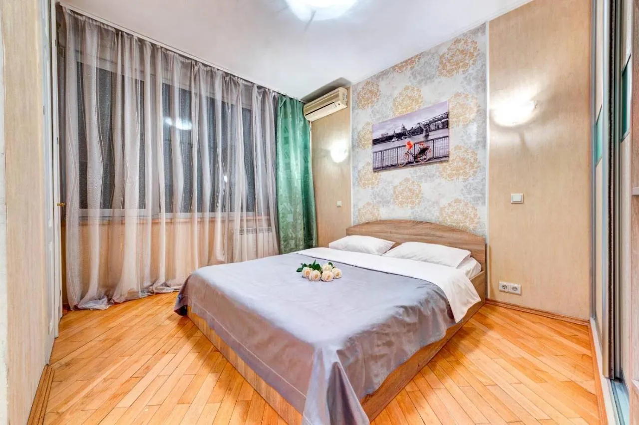 קייב Apartments Of Bogdan Khmelnitsky 0*,